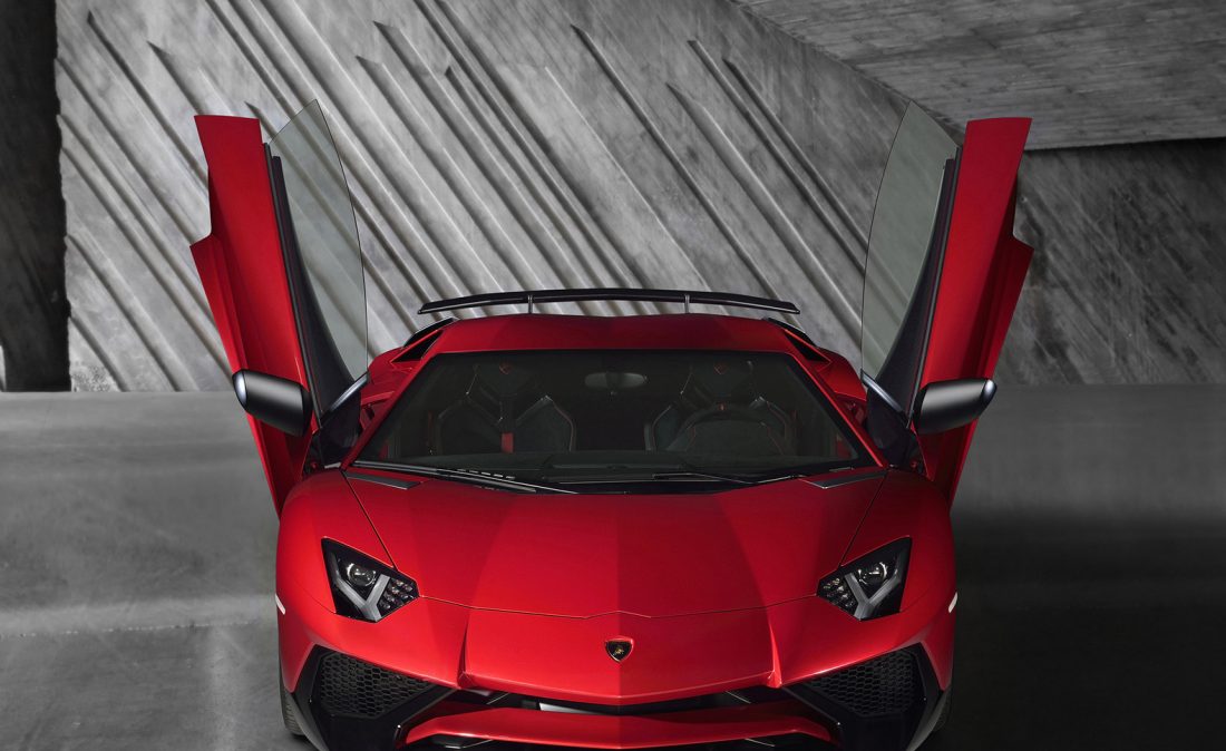 Lamborghini  Aventador